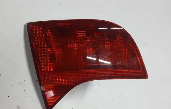 Audi A4 S4 B7 8E 8H Tailgate rear/tail lights 8E9945093XAUTOPX 8E9945093