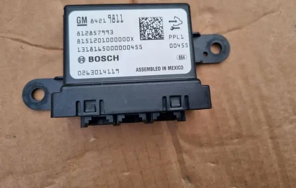 Opel Insignia B Parking PDC control unit/module 84219811