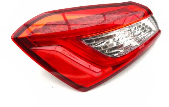 Maserati Ghibli Rear/tail lights 06700084820