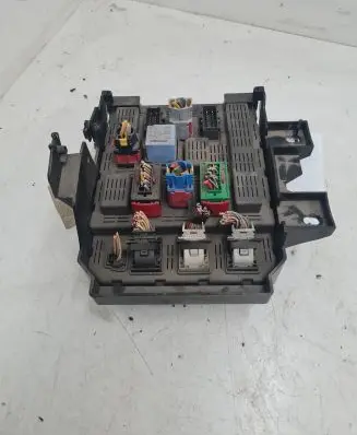 Peugeot 607 Fuse box set 9629889780