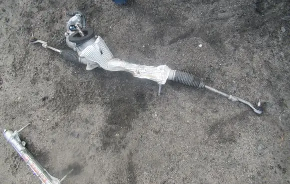 Peugeot 208 Steering rack