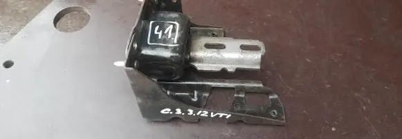 Citroen C3 Engine mount vacuum valve 9807450980