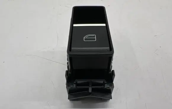 Mazda CX-30 Electric window control switch BDGF66370 2A009A