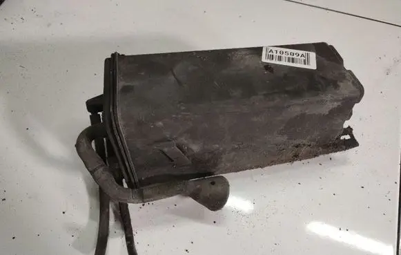 Opel Omega B1 Active carbon filter fuel vapour canister 