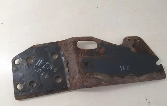 Iveco Daily 3rd gen Radiator mount bracket