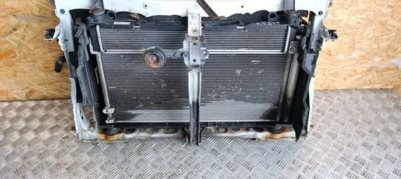 Toyota Auris E180 Radiator set 160400T540 141021