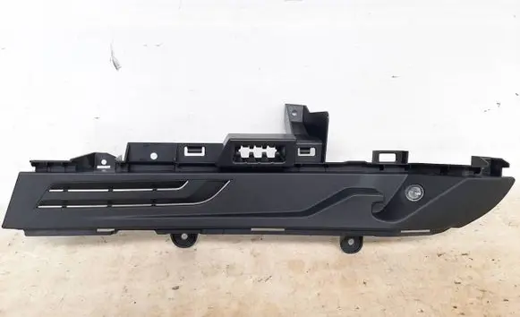 BMW X3 G01 (D) pillar trim (bottom) 7396603 7476779 51477476779
