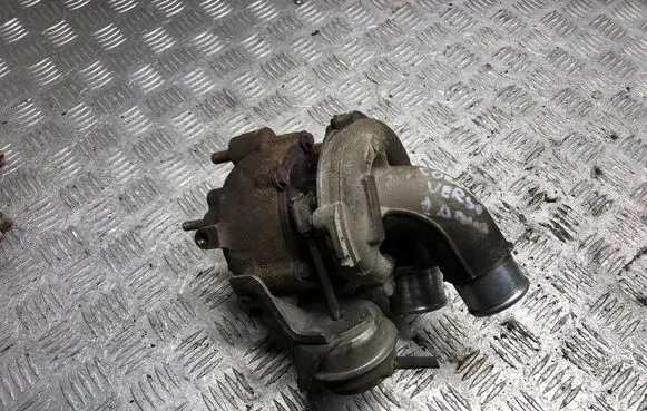 Toyota Corolla Verso AR10 Turbo 172010G010