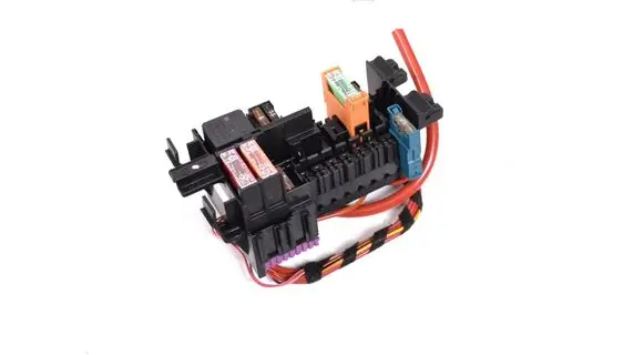 BMW 3 F30 F35 F31 Fuse box set A2059067200