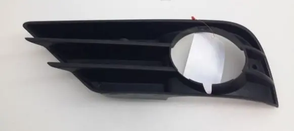 Mercedes-Benz R W251 Front bumper lower grill A2518851153