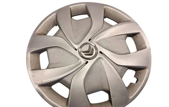 Citroen C3 R15 wheel hub/cap/trim 9672378977 9672379477