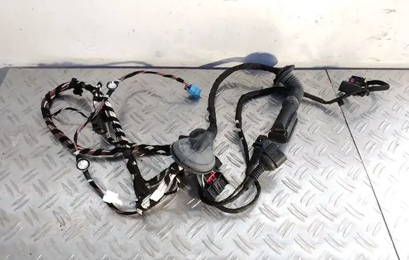 Porsche Macan (95B) Front door wiring loom 4F0971841E 4M0972702