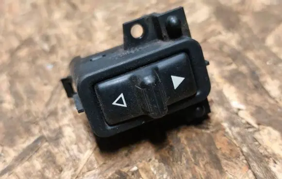 Jeep Grand Cherokee Electric window control switch 56006222