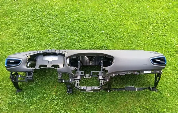 Hyundai Ioniq Dashboard