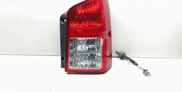 Nissan Pathfinder R51 Rear/tail lights