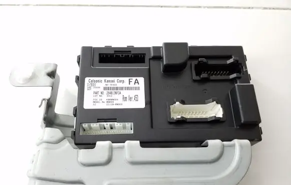 Nissan Leaf I (ZE0) Other control units/modules 284B13NF0A