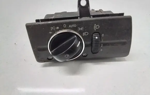 Mercedes-Benz E W211 Light switch 2115450304