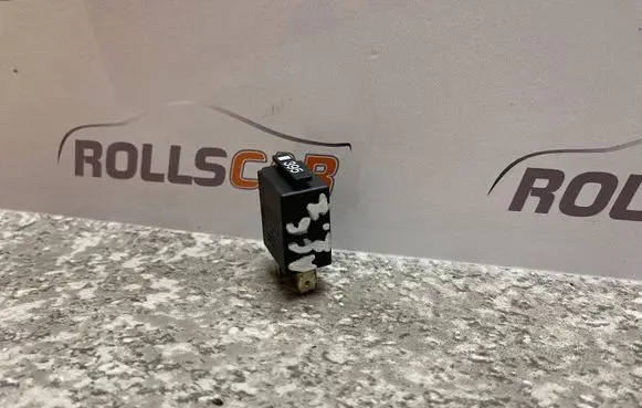 Audi A6 S6 C6 4F Other relay 8Z0951253