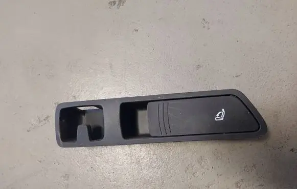 Audi A6 S6 C8 4K Rear door exterior handle 4K9885682
