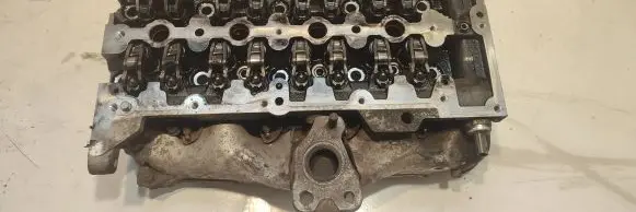 Opel Corsa D Engine head 55206388