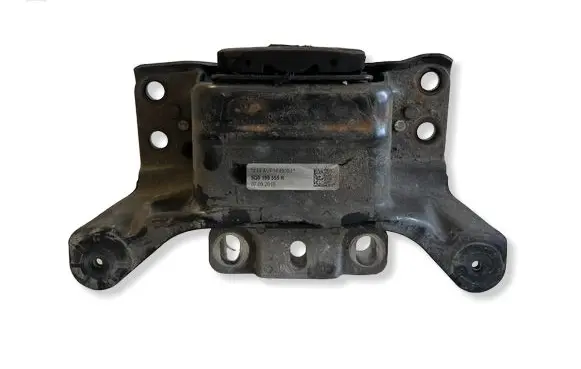 Audi A3 S3 8V Engine mount bracket 5Q0199555R