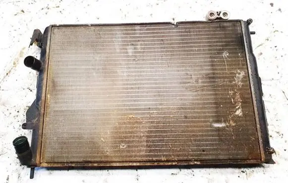 Renault Scenic I Coolant radiator 8200062691a 868405p