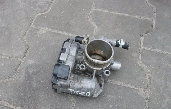 Opel Tigra B Throttle valve