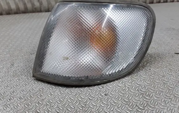 Nissan Sunny Front indicator light 6R010250