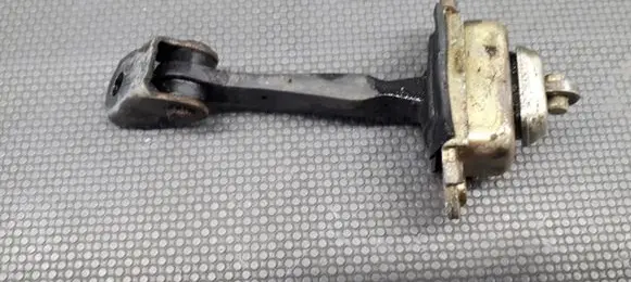 Skoda Fabia Mk1 (6Y) Rear door check strap stopper