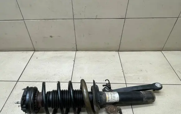 Ford Mondeo Mk III Front shock absorber with coil spring