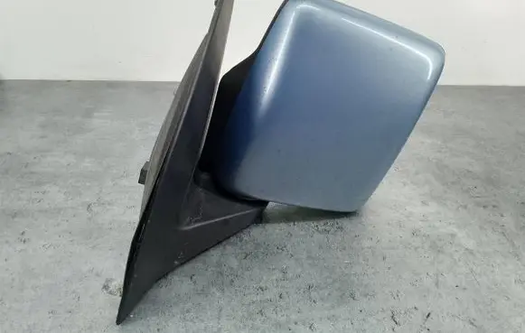 Opel Combo C Front door electric wing mirror
