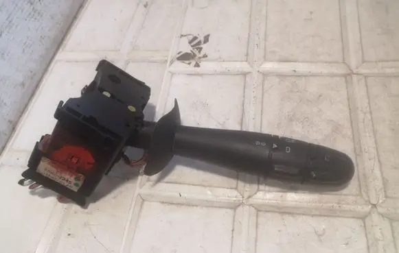 Renault Laguna II Indicator stalk 8200012245 34447701AR