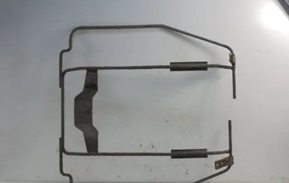 Mercedes-Benz Sprinter W901 W902 W903 W904 Spare wheel mounting bracket 