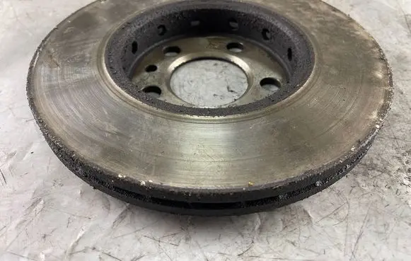 Volkswagen Golf IV Front brake disc