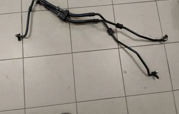 Audi A8 S8 D2 4D Power steering hose/pipe/line