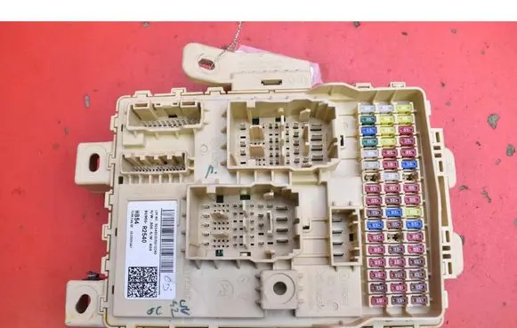 KIA Sportage Fuse box set 91950R2540