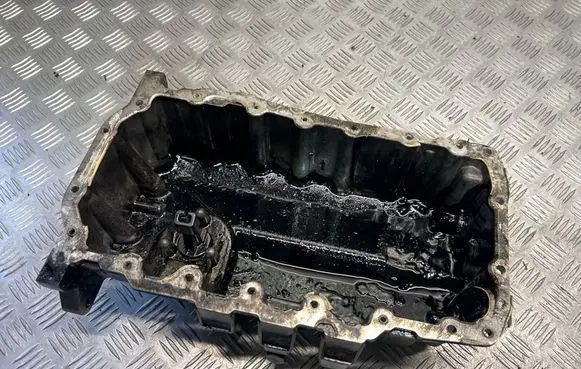 Oil sump