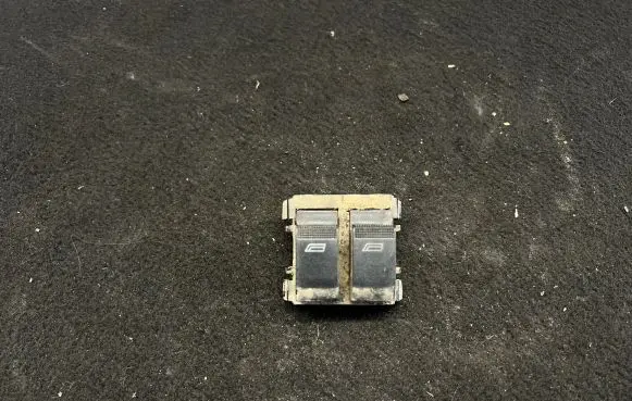 Audi A3 S3 8L Electric window control switch 8L0959851