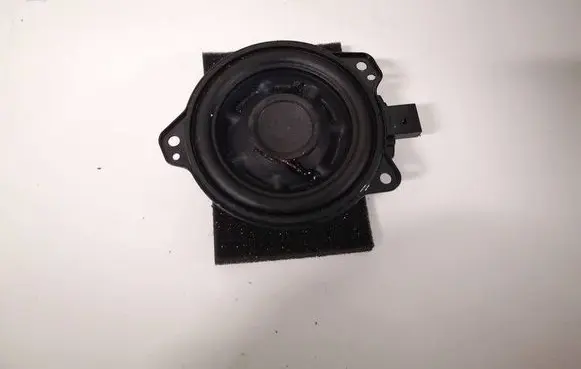 Tesla Model Y Front door speaker 148648800a 1486488-00-a