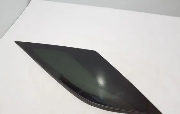 Mercedes-Benz GLE W167 Rear side window A1676708300