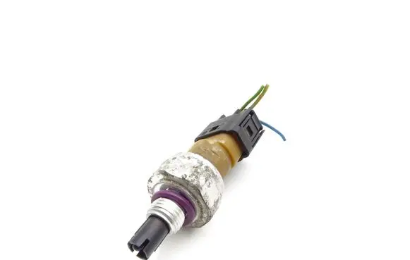 Volkswagen Phaeton Air conditioning (A/C) pressure sensor 3D0959126A