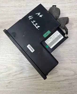 Audi A4 S4 B7 8E 8H Other control units/modules 8E0857925D DEVWI85084