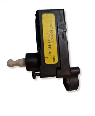 Audi A4 S4 B7 8E 8H Headlight level adjustment motor 0307853304 1J0941295A