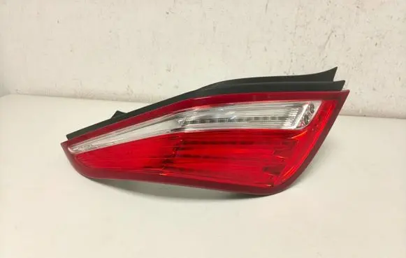Rear/tail lights