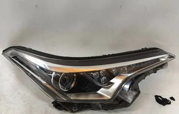 Toyota C-HR I Headlight/headlamp 81110F4031
