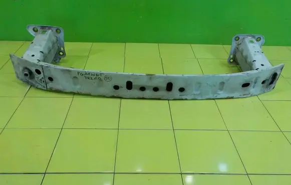 Ford Kuga I Front bumper foam support bar PRZOD