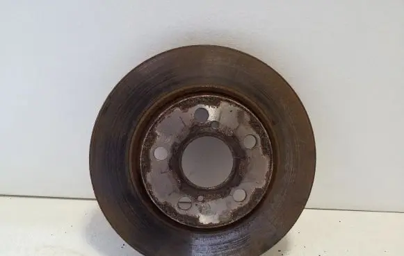 Lexus CT 200H Front brake disc