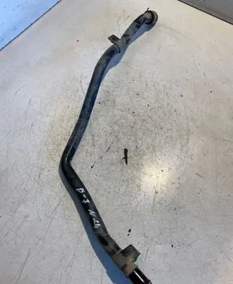 Volkswagen PASSAT B7 Coolant pipe/hose 