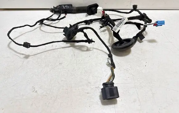 Audi Q7 4M Rear door wiring loom 4M0971687