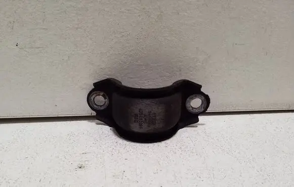 Audi Q5 SQ5 Sway bar bush bracket, front 4D0411336G